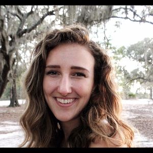 Meet your Posher, Michaela